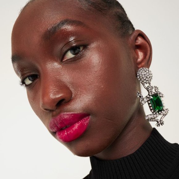 COPY - Iris Apfel x H&M HM Rhinestone Embellished Green Stone Frog Clip On Earr… - Picture 3 of 6